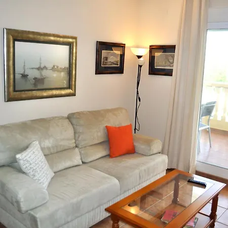 Apartament Dania, 2 By Bookindenia